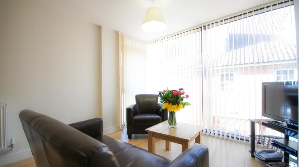 Crompton House Apartments Edgware Zimmer foto